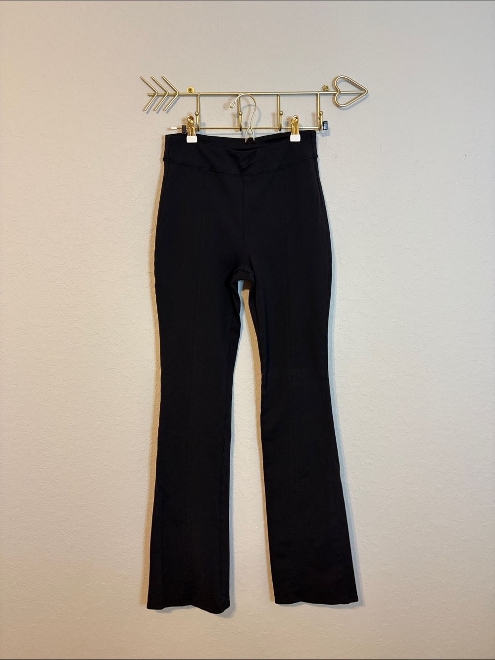 ALO Airbrush High-Waist Flutter Legging Women's Size large - Picture 2 of 4
